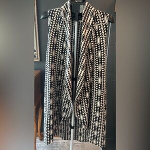 Anthropologie Moth Black and Cream Patterned Knit Vest